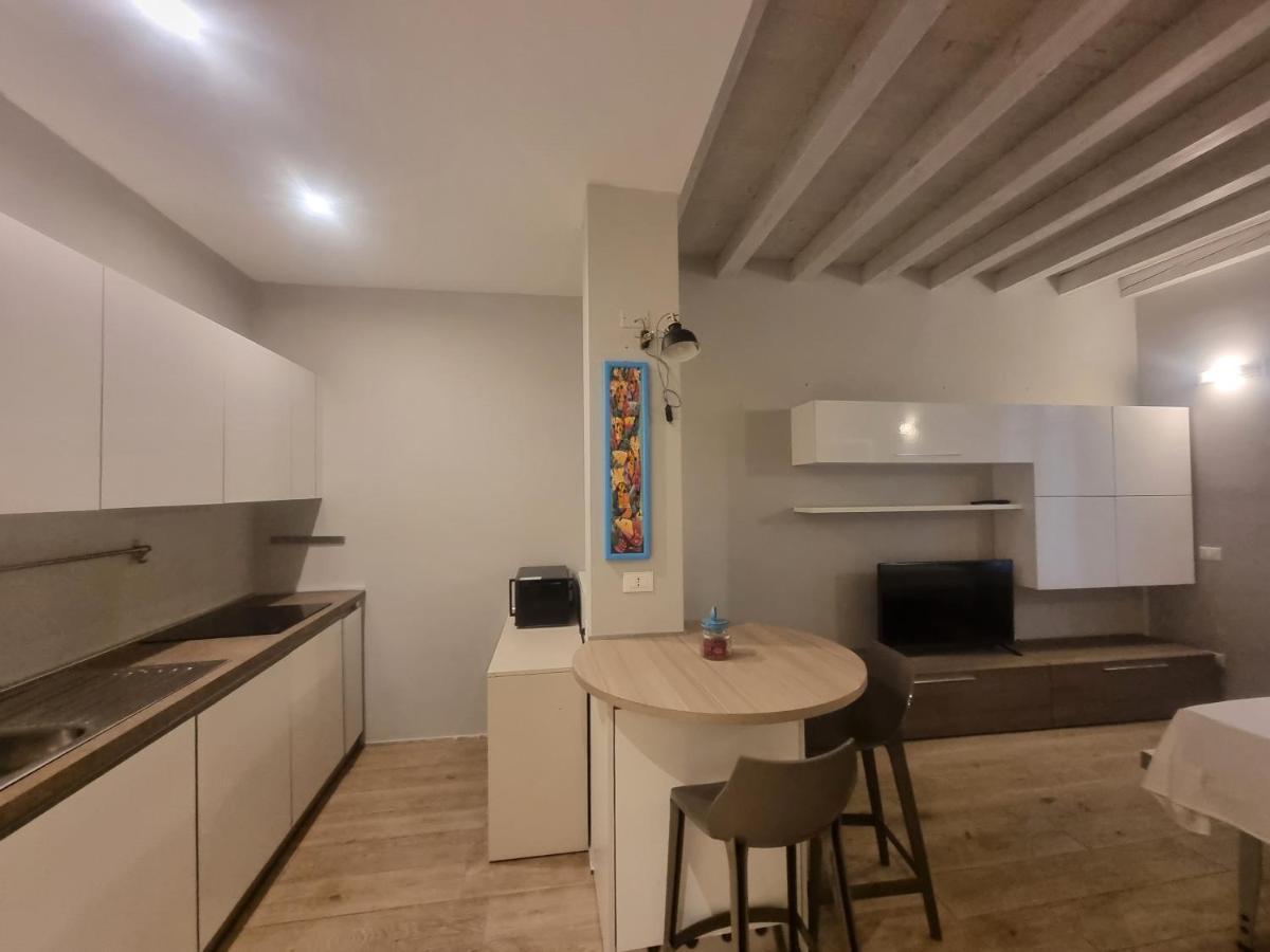 Profumo Di Lago Desenzano-By Goccia Di Lago Desenzano del Garda Ngoại thất bức ảnh