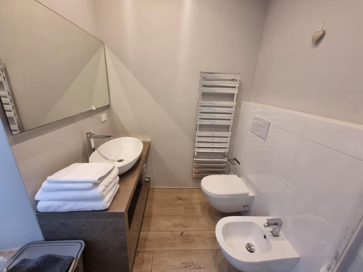 Profumo Di Lago Desenzano-By Goccia Di Lago Desenzano del Garda Ngoại thất bức ảnh